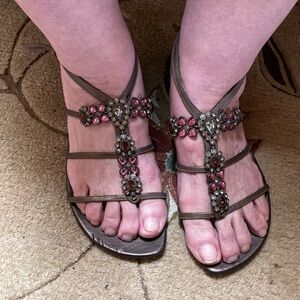 STUART WEITZMAN BRONZE FAUX GEM STRAPPY SANDAL​​